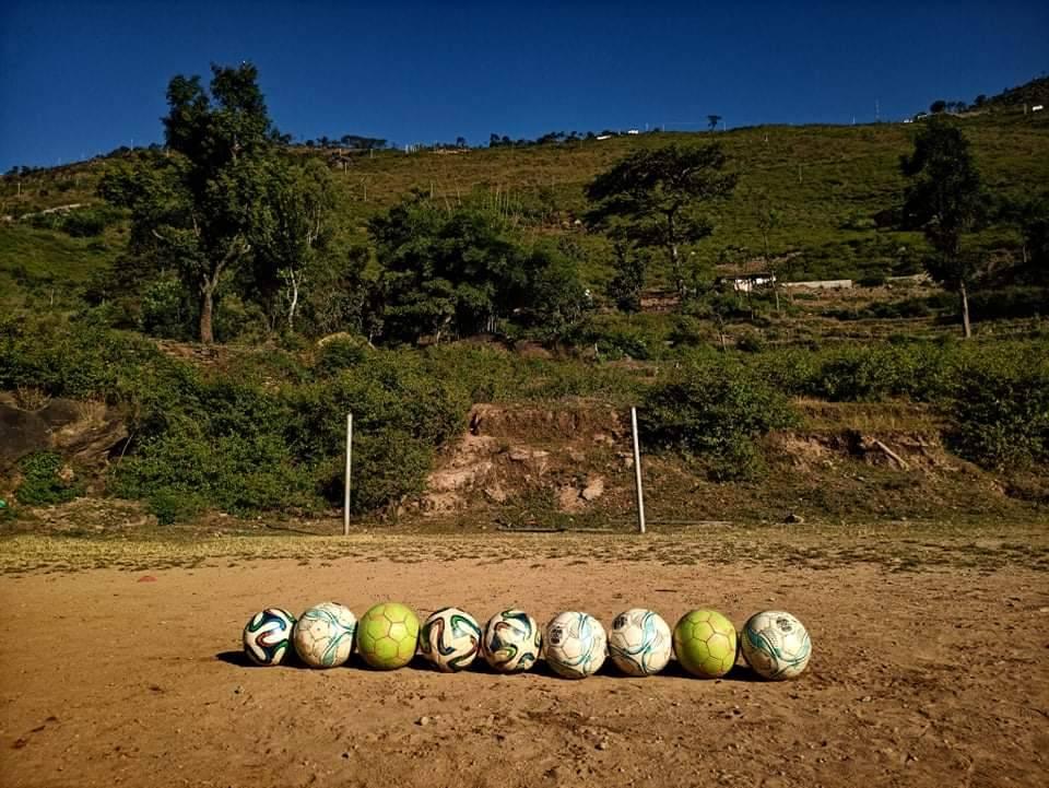 ネパールの村のお母さんたちのサッカーに元気をもらう！
