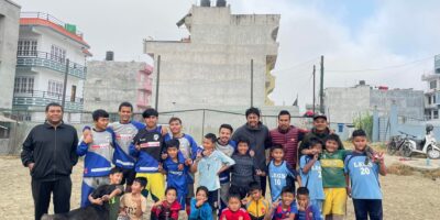 ネパールでのレアーレカップ開催に向けて、若手コーチのワークショップ
