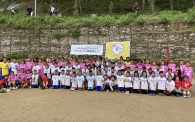 女子サッカーネパール代表選手と共に、エベレストの麓の町で活動！