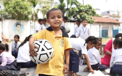 子どもたちに「成長のきっかけ」を提供！駐日ネパール大使の故郷の村で「MY FOOTBALL KIT」プログラム開催！